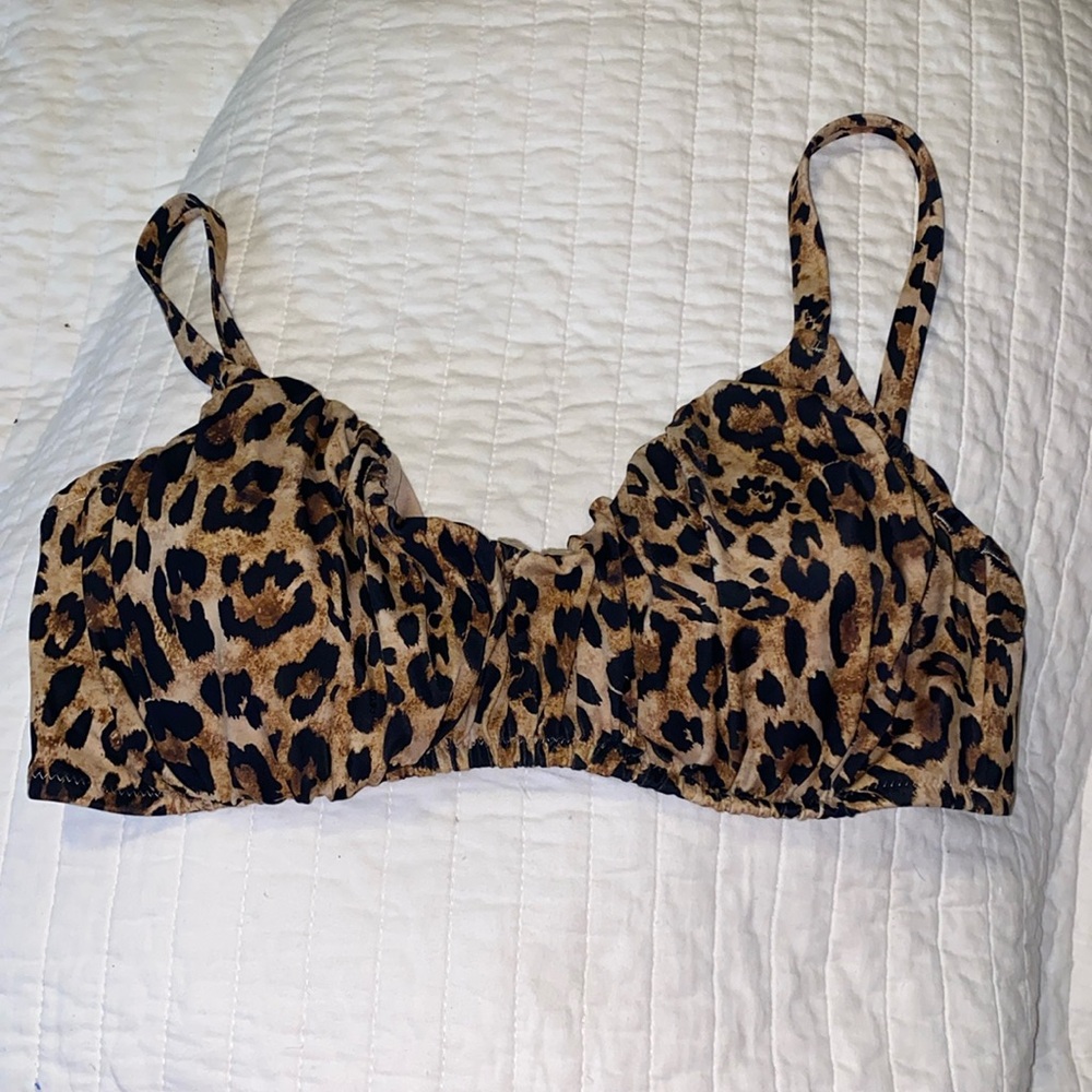 Leopard/ Cheetah print Shade and Shore Bikini Top